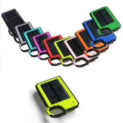 Clip-on Solar Charger For Your Smartphone 4050 mAh - Tech